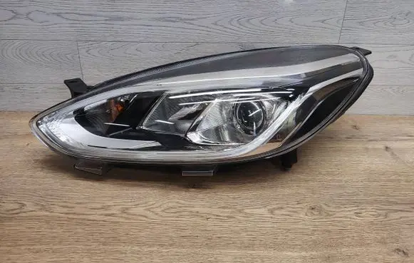 Ford Fiesta Headlight/headlamp L1BB13E015CE