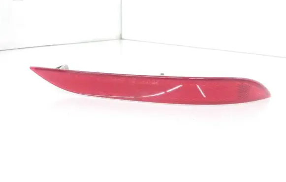 BMW 5 E60 E61 Rear tail light reflector 6915040