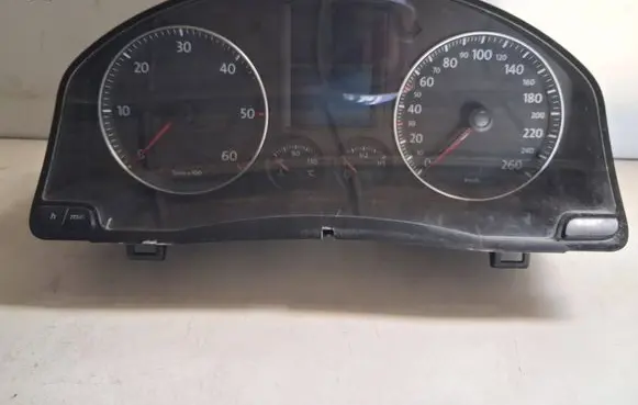 Volkswagen Golf V Speedometer (instrument cluster) 1K0920860L V3354110 VWZ7Z0D9427248