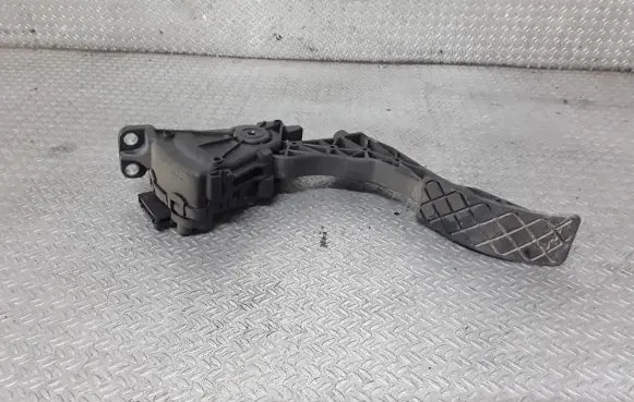Seat Ibiza IV (6J,6P) Accelerator throttle pedal 6Q1721503C