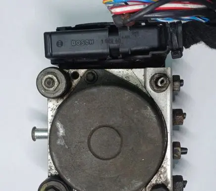 Opel Corsa D ABS Pump 0265231537 13236012 0265800422