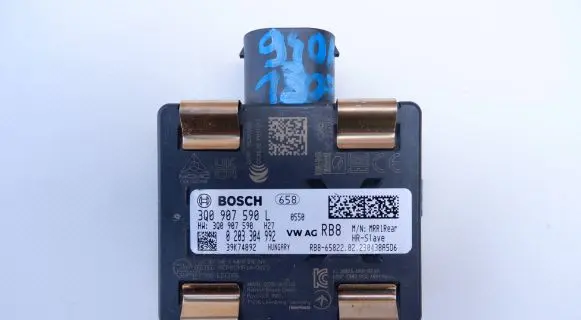 Audi Q3 F3 Distronic sensor radar 3Q0907590L 0203304992 3Q0907590