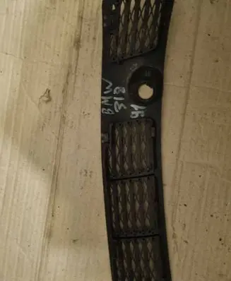 BMW 3 E30 Parcel shelf grill 