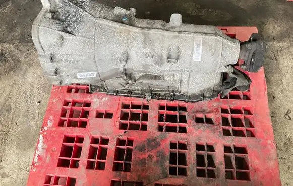 BMW 3 E90 E91 Automatic gearbox 7573661 7576201 1071032