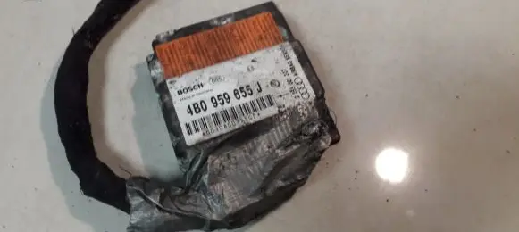 Audi A6 S6 C5 4B Airbag control unit/module 4B0959655J 0285001307