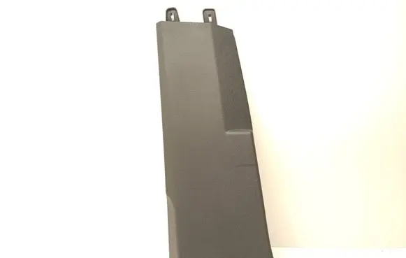 (B) pillar trim (bottom)