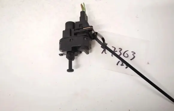 Ford Focus Brake pedal sensor switch 93bb13480bc 93bb-13480-bc