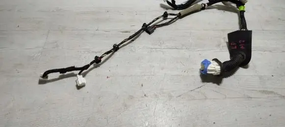 Mazda 2 Front door wiring loom DG7R67190