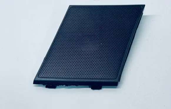 Side speaker trim/cover