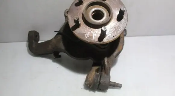 Jeep Cherokee Front wheel hub spindle knuckle