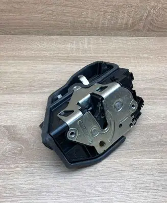 Mini Cooper Countryman R60 Rear door lock 7276685 A053702
