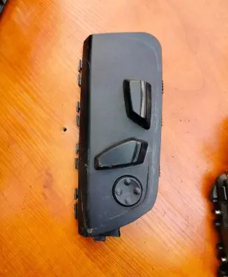 BMW 5 F10 F11 Seat control switch 9302292