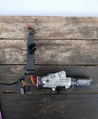 Audi A4 S4 B6 8E 8H Ignition lock 4B0905851G