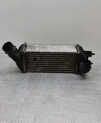 Peugeot 3008 I Intercooler radiator 9674720580 W9084002