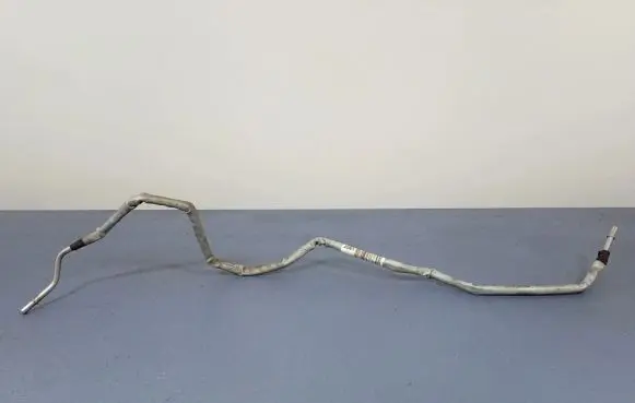 BMW 2 F44 Fuel line pipe 7464633