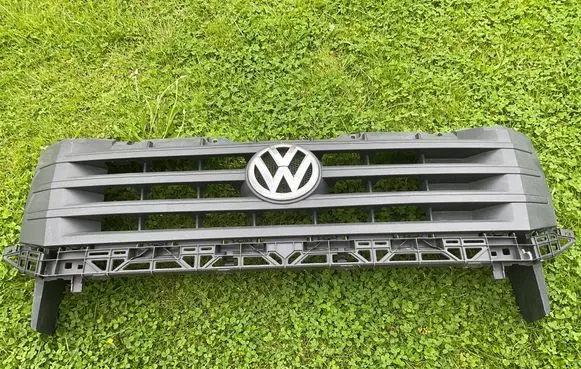 Volkswagen Crafter Front bumper upper radiator grill 2E0853653E