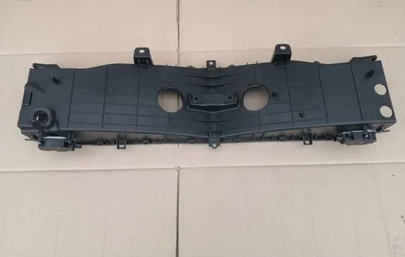 Tesla Model S Intercooler air guide/duct channel 105807400B 105807300B
