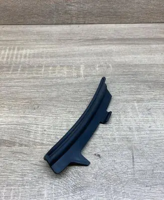 Volkswagen PASSAT B6 Rear arch trim 3C0807838A
