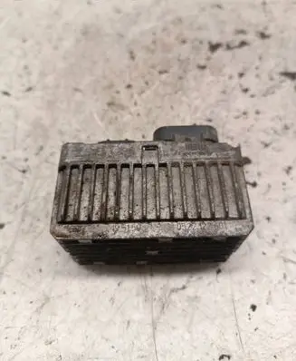 Opel Insignia A Glow plug pre-heat relay 55574293