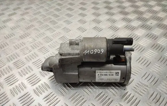 Mercedes-Benz Vito Viano W447 Starter motor A6549061600