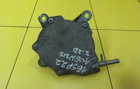 Toyota Avensis T270 Vacuum pump 16SP22