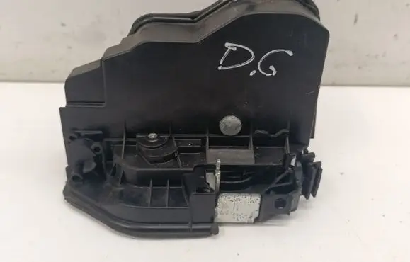 Mini Cooper Countryman R60 Rear door lock 7318418