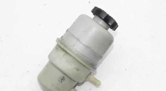 Chrysler Voyager Power steering fluid tank/reservoir