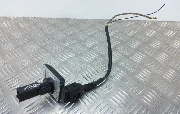 Audi A8 S8 D3 4E Mass air flow meter 057906461D