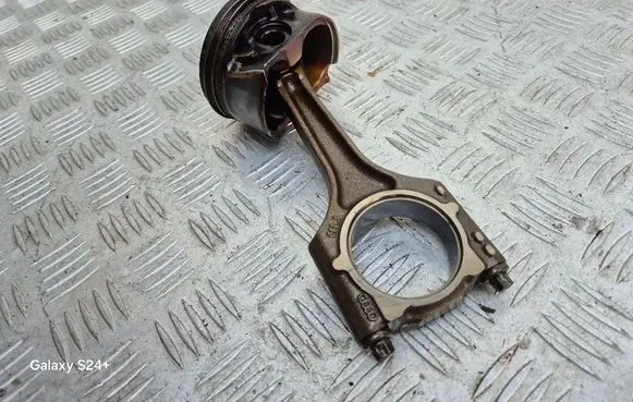 Volkswagen Golf VII Piston with connecting rod PK65 06LJ