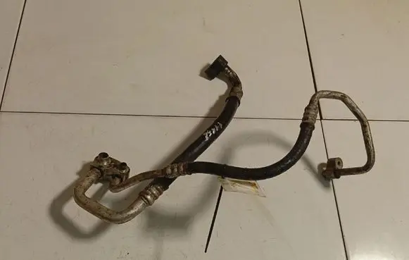 Opel Astra H Air conditioning (A/C) pipe/hose 