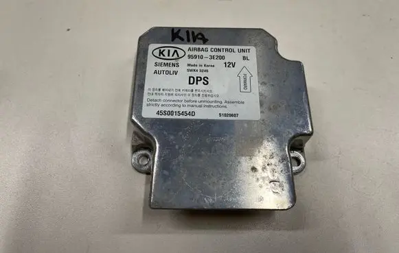 KIA Sorento Airbag control unit/module 959103E200 45S0015454D 51020607