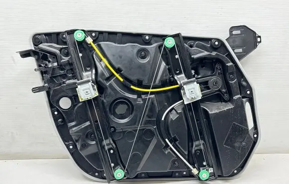 Mercedes-Benz EQC Front window lifting mechanism without motor A2055400863 A2050047199 A2139051400