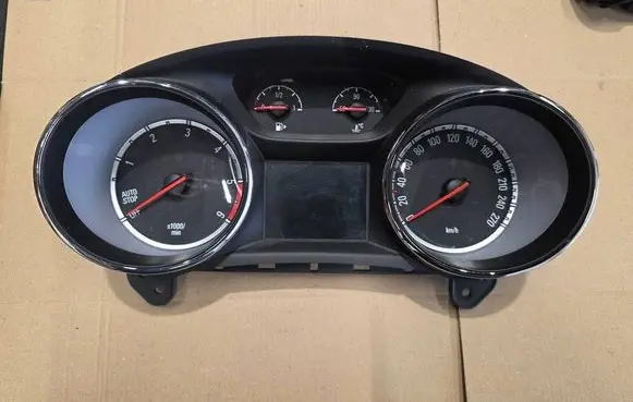 Opel Astra K Speedometer (instrument cluster) 39060521 600775881 7110500000000X