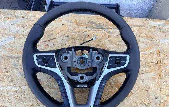 Hyundai i40 Steering wheel 561003Z232RY 967903Z100RY