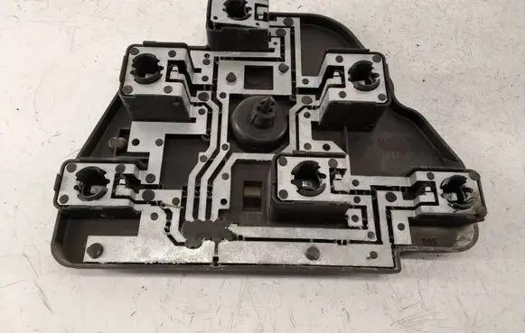 BMW 5 E39 Tail light bulb cover holder 8363565 14603500