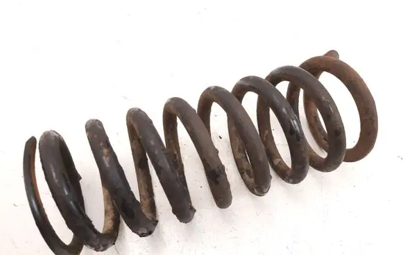 Mercedes-Benz SL R107 Rear coil spring