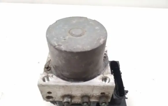 Nissan Primera ABS Pump 47660AV712
