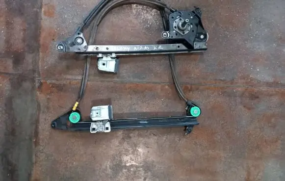 Ford Galaxy Rear door manual window regulator 7M3839401A