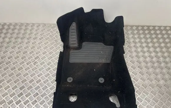 Jeep Renegade Front floor carpet liner 7356236460
