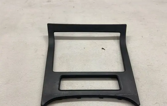 Volkswagen Golf V Other center console (tunnel) element 1K0863487C