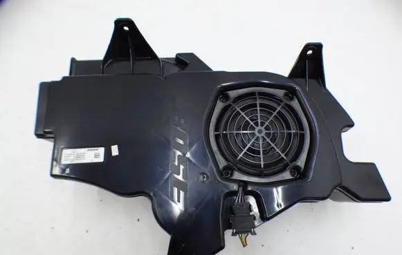 Audi A3 S3 8P Subwoofer speaker 8P3035382C 280336002 449081002