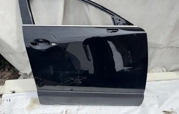 Mazda CX-30 Front door