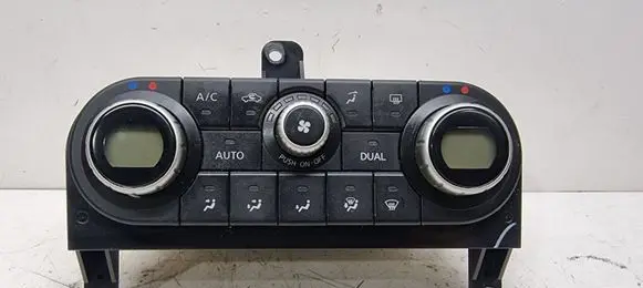 Nissan Qashqai Climate control unit 27500BR45B