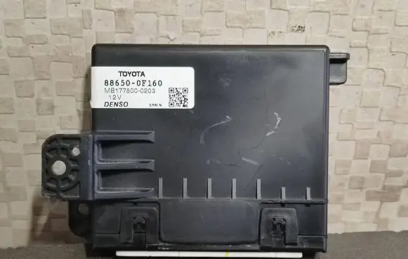 Toyota Verso Climate control unit 886500F160