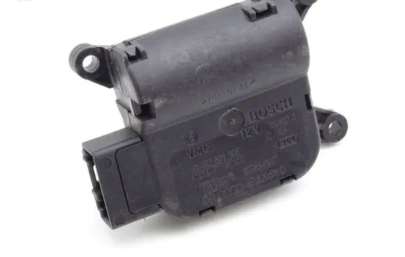 Audi A4 S4 B6 8E 8H Air flap motor/actuator 8E1820511D 0132801305