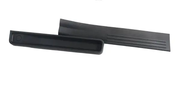 Chrysler Voyager (A) pillar trim P1PF45DX9AA 001264077