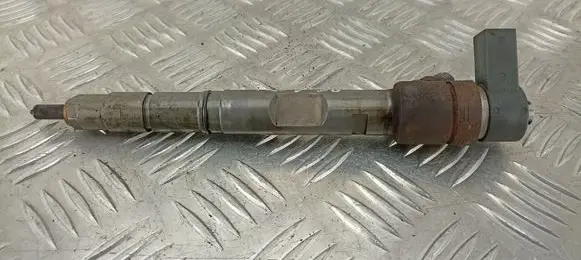 Audi A8 S8 D3 4E Fuel injector 057130855X 0986435169