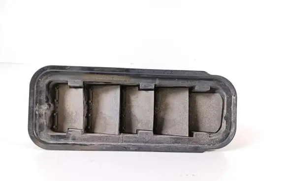 Volvo V60 Fender grill 31449325