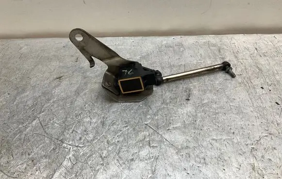 BMW 5 E60 E61 Headlight/headlamp level sensor 6784694 211009