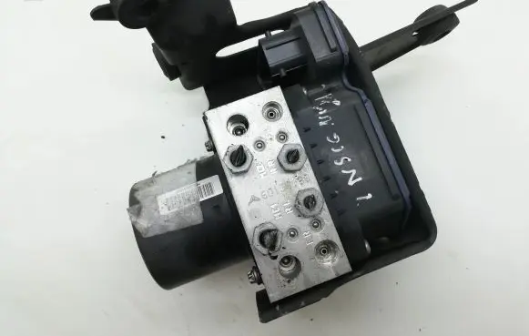 Opel Insignia A ABS Pump 13328651